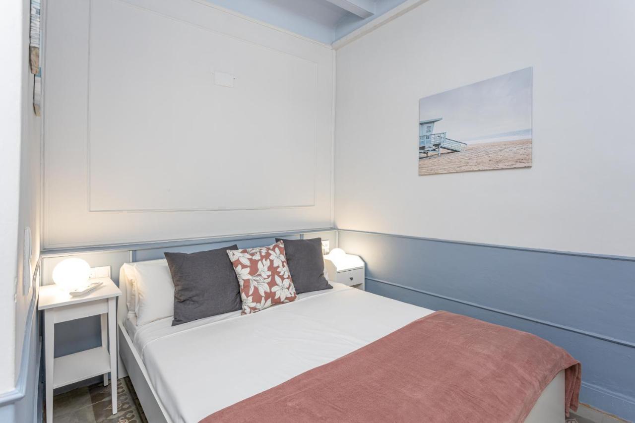 Luxurious-historical With Terrace Lejlighed *